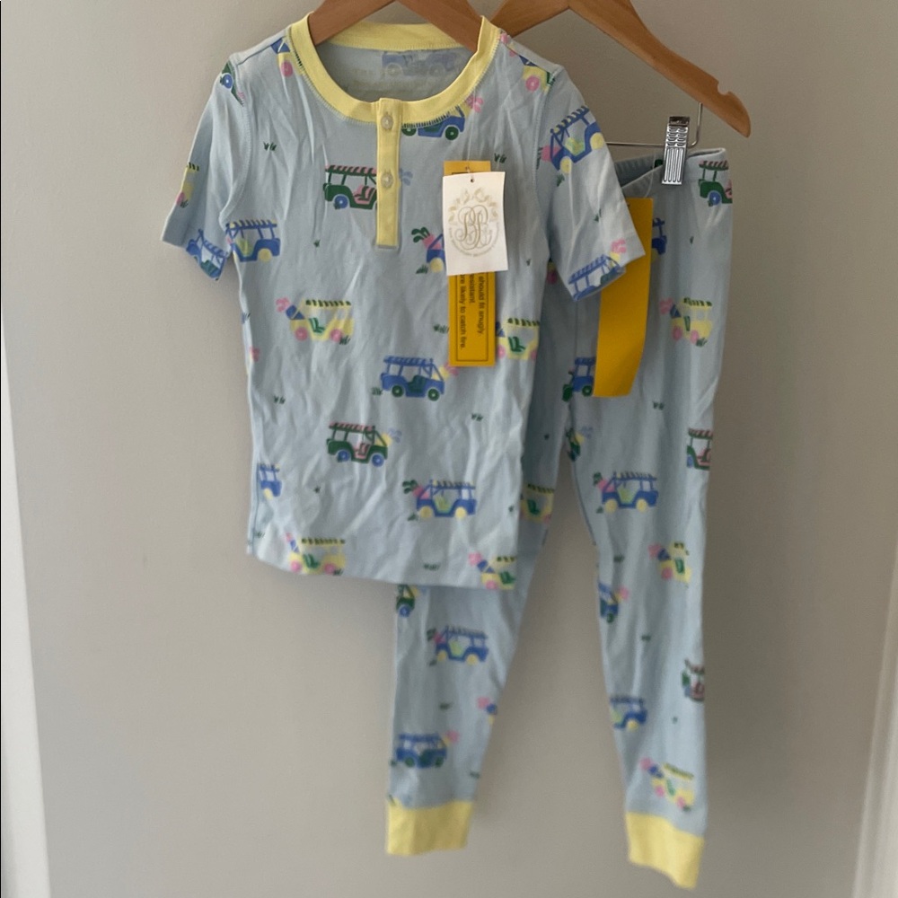 Kids Pajamas with Fun Golf  Print TBBC size 5 NWT